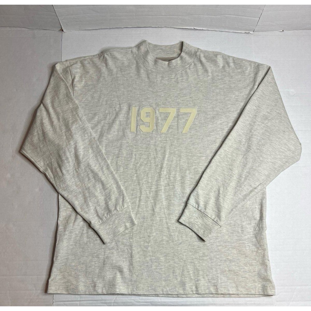 Fear of God Essentials 1977 Long Sleeve T-Shirt Oatmeal Heather Grey Men's M